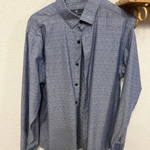 Hart Schaffner Marx Gray Patterned Button Down Shirt